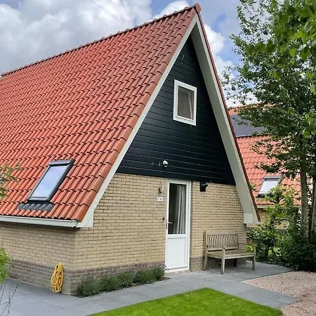 Vakantiewoning Sneekermeer, Huur Sloep Of Zeilboot Mogelijk Goingarijp Exterior photo